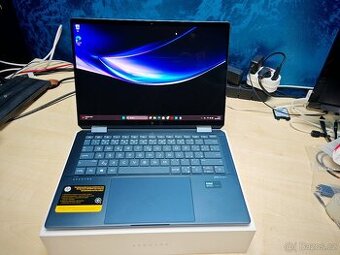 16 jádro Intel Ultra 7 155H, 32GB RAM, 1TB SSD,14“ 2.8K OLED