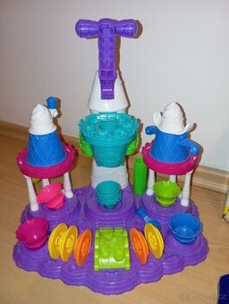 Play-Doh cukrárna pro hru s plastelínou