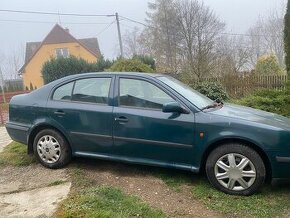 Škoda Octavia 1