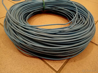 Elektroinstalační materiál