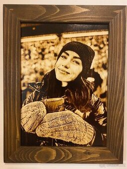 Vypalování fotografií na dřevě, podle vaši fotografií.