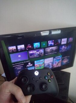Xbox series x 17 měsíců záruka