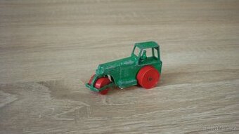 MATCHBOX RW VÁLEC PLAST KOLA - KOMPLETNÍ