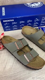 Dámské pantofle Birkenstock 38