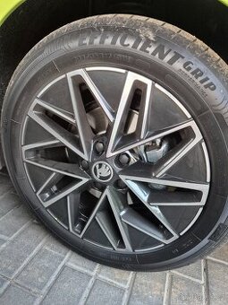 5x112 R17 Sada alu kola Pulsar R17 + letní pneu - 1