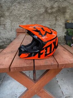 Helma Fox V1 - 1