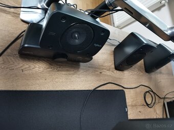 Reproduktory Logitech Z906 - 1