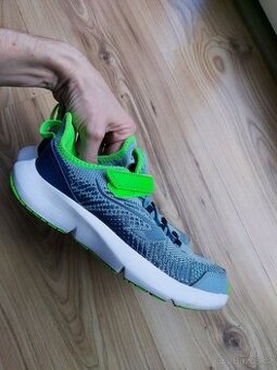 Běžecké boty 34 z Decathlon - 1