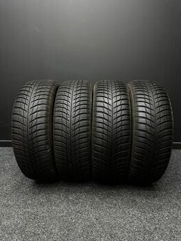 Sada pneu Bridgestone 215/65 r17 99H