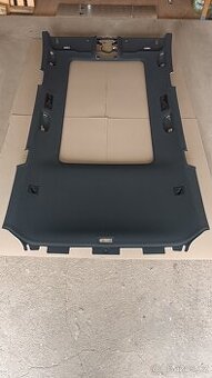 Černý interiér R-Line Passat B8