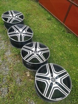 Krásná alu kola Mercedes Amg 8,5j19