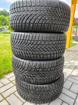 Zimní pneu Bridgestone 225/40/18 - 1