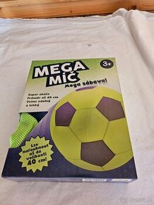 Mega míč