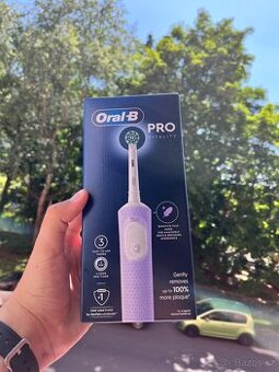 Elektrický Zubní Kartáček na zuby Oral-B Vitality Pro