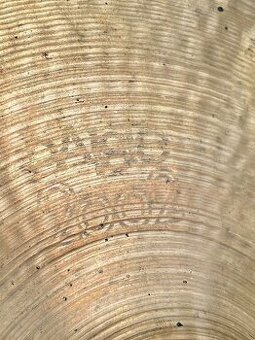 Paiste 2002 black label 22"