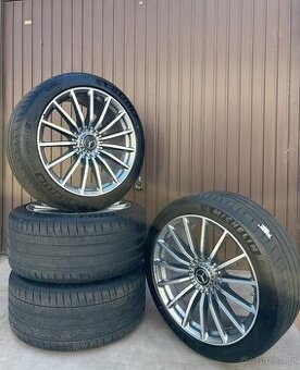 R20 Mercedes AMG GT 4door Mercedes 20