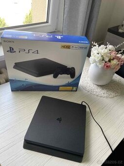 Playstation 4, 500 GB