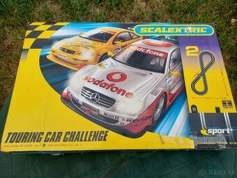PRODÁM AUTODRÁHU SCALEXTRIC - 1 : 32.