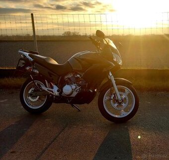 Honda Varadero XL125V