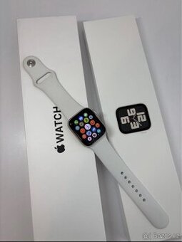 Apple watch SE 2.generace - 40mm