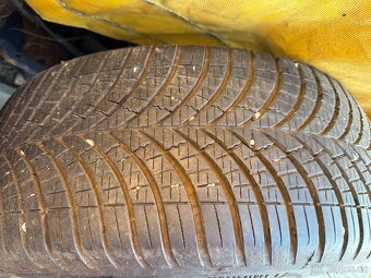 Goodyear 205/55/16 vector 4season gen3 1x kusovka