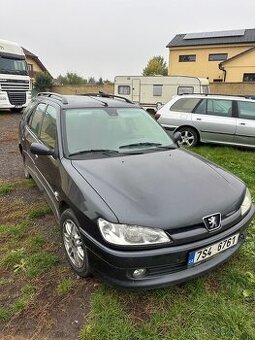 Peugeot 306