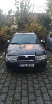 Škoda Octavia 1