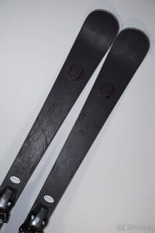 Carvingové lyže AK SKI Black