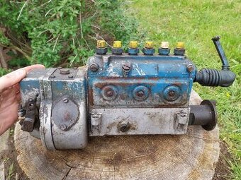 Vstřikovací palivové čerpadlo praga v3s