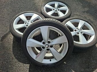 Alu kola 17" Skoda Camelot 5x100 pneu 215/40R17
