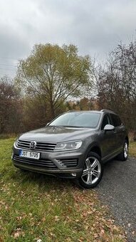 Volkswagen Touareg 3.0 V6 TDI 193 kW R-Line 2016 top stav