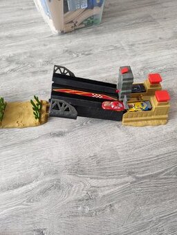 tlapková patrola skákací autodráha