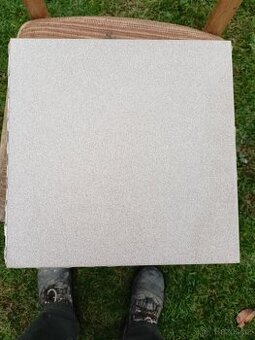 Prodám kvalitní venkovní dlažbu