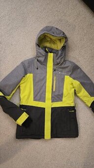 Lyžařské dámské oblečení