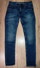 Nové rifle zn. C&A vel. 164