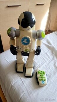 hracky,hry,knihy,boty,obleceni,boby,kolobezka vse dohromasy