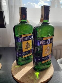 2x Becherovka likér 0,5l