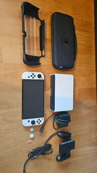 Switch OLED + příslušenství