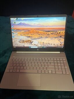 Prodám notebook značky hp
