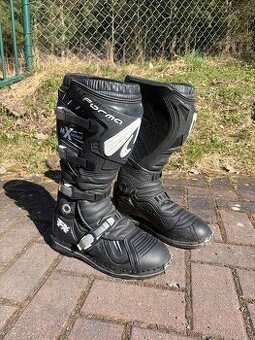 Boty na motorku