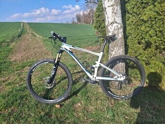 Celoodpružené kolo Merida