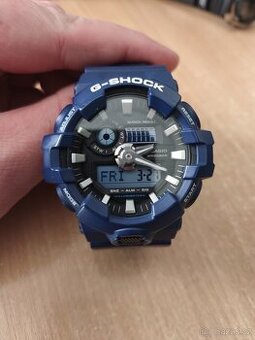 Hodinky casio g-shock GA-709