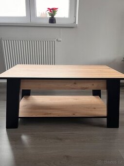 Konferenční stolek