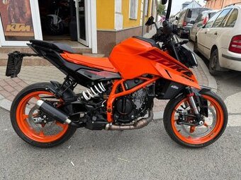 KTM 390 DUKE ORANGE 2024