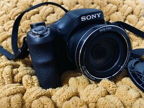Fotoaparát Sony H300 s 35x optickým zoomem - 1