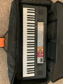 Klávesy Yamaha PSR F50 + stojan + obal