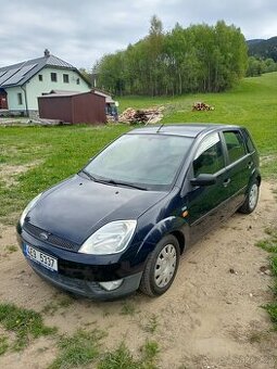 Prodám Ford Fiesta 1,3 benzín, r.v. 3 /2005, najeto173.900km