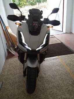 Honda ADV 350