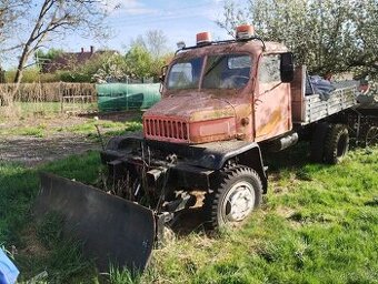 Praga V3S valník 4x4 s pluhem