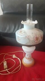 Stará stolní lampa - 1